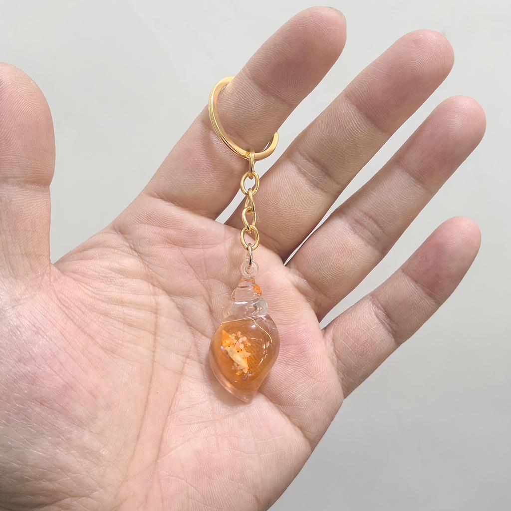 Luminous Transparent Conch Keychain Y2k Personalized Bag Pendant for Women Couple Family Keychain Pendant