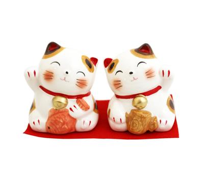 Deko & Wohnaccessoires – Statuetten