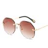 New Stylish Female Male Vintage Fashion Gradient Sun Glasses Round Cut Rimless Sunglasses Women Men Eyeglasses Gif Sunglass