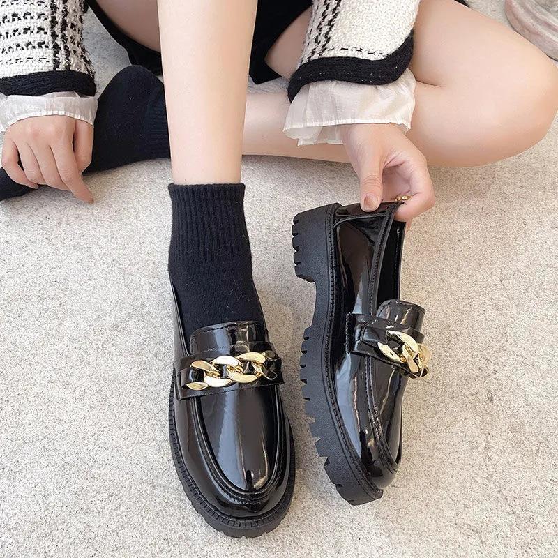 Round Head Chain Shallow Mouth Single Shoes 2025 Patent Leather Retro Casual Platform Fashion Loafers Jk Small Leather Shoes Women's Tide