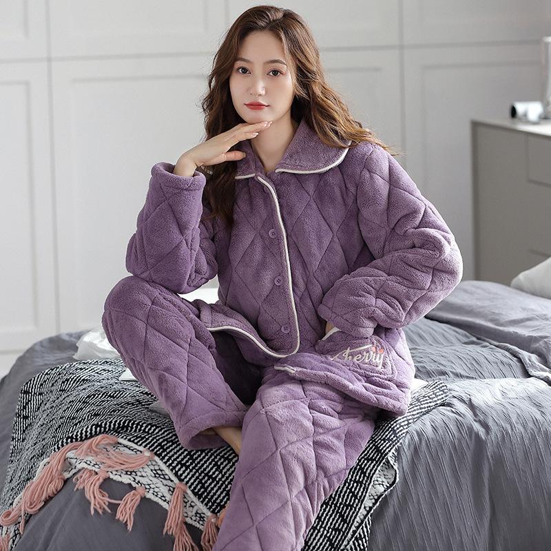 

Пижама женская зимняя коралловый флис трехслойная утолщенная флисовая куртка женская осенне-зимняя фланелевая домашняя одежда 2XL