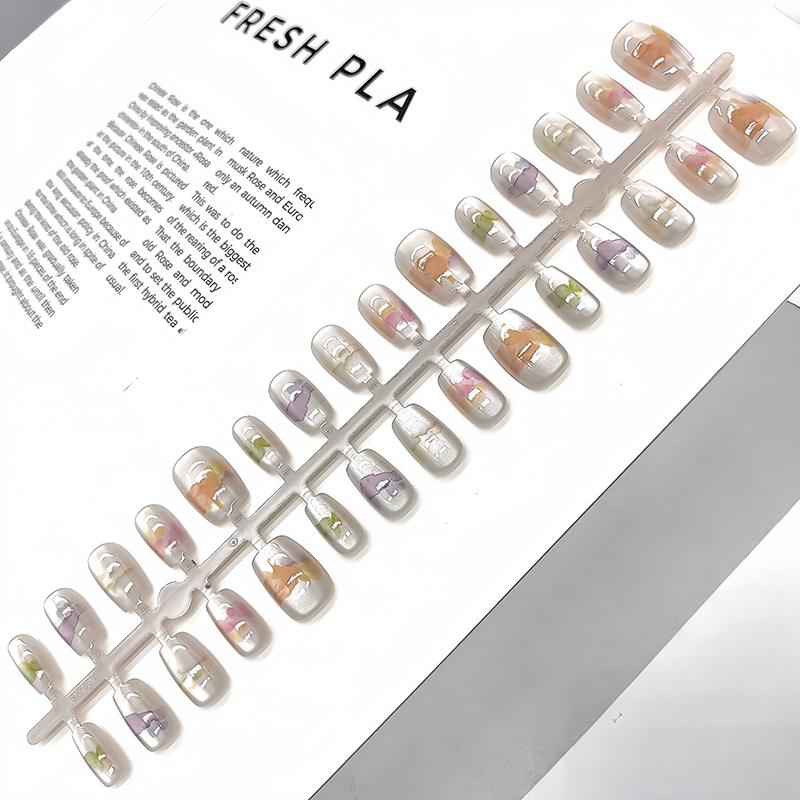 30Pcs Short Square False Nails Cat Paw Petal Design Wearable Fake Nails Simple Artificial Press On Nails Tips Art Decoration