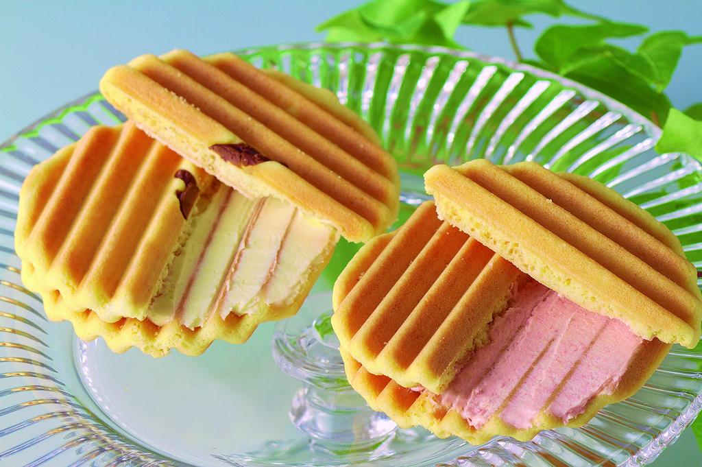 Ginza Sembikiya Ginza Waffle (10 pieces) Gift Set of Baked Goods