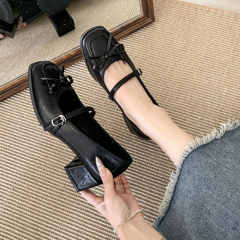 French Bow Thick Heel Mary Jane Shoes Women's 2025 Autumn New Temperament with Skirt Gentle Wind Light Mouth Single Shoes