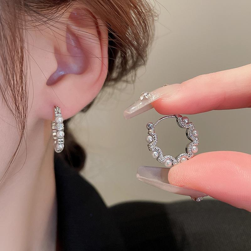 Real Gold Plated 925 Silver Needle Earrings, Natural Freshwater Pearl Flower Drop Earring, Elegant Floral Dangle Stud Earrings For Women Wedding Party