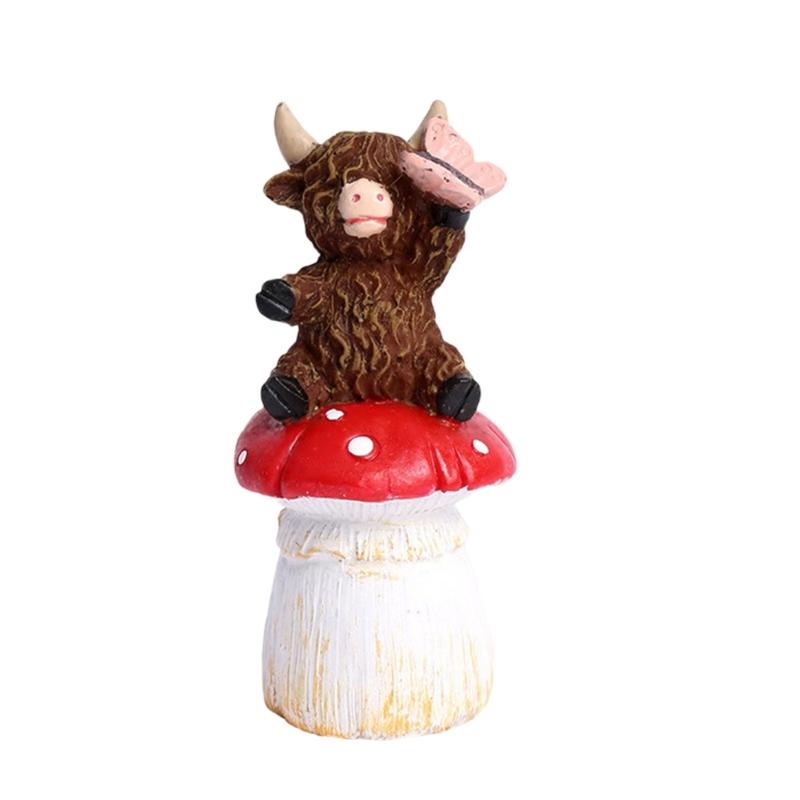 Resin Highlands Cow Sculpture Spring Desktop Ornament Resin Texture for Family with Kids and Pet Easy Cleaning