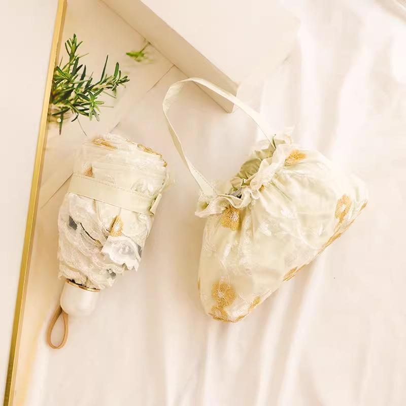 Double Layered Mini Five Fold Umbrella Embroidered with Flowers Black Glue Sun Protection UV Protection Rain Sunny Dual-purpose Sun Umbrella