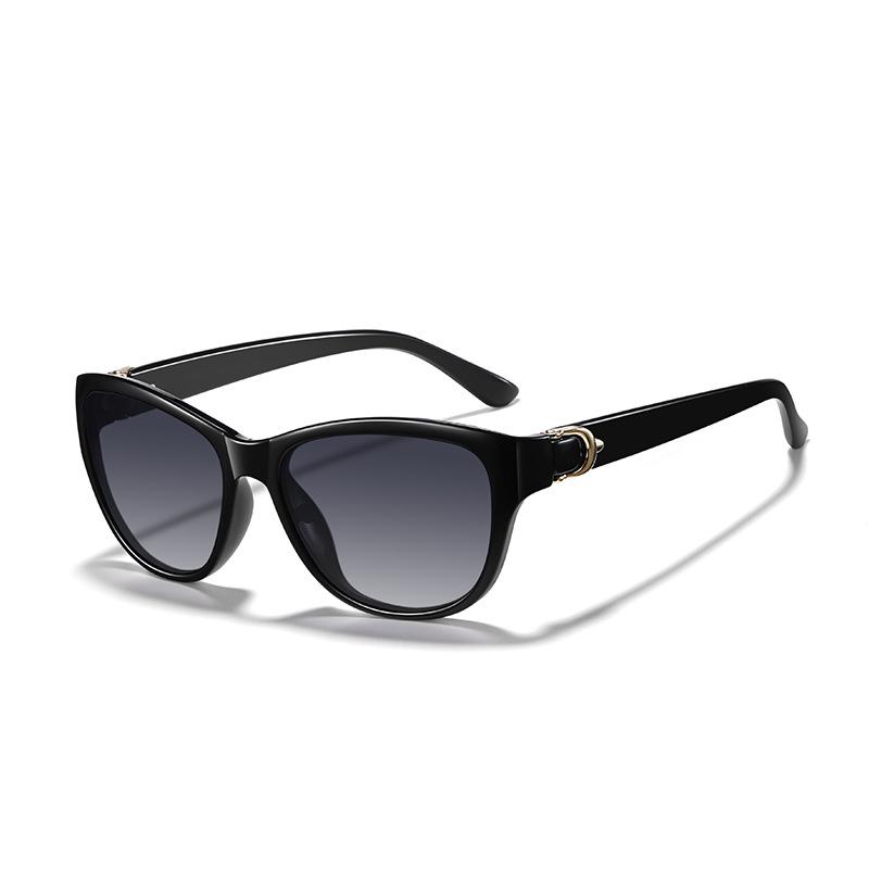Women's Polarized Sunglasses with UV Protection: Fashion Eyewear