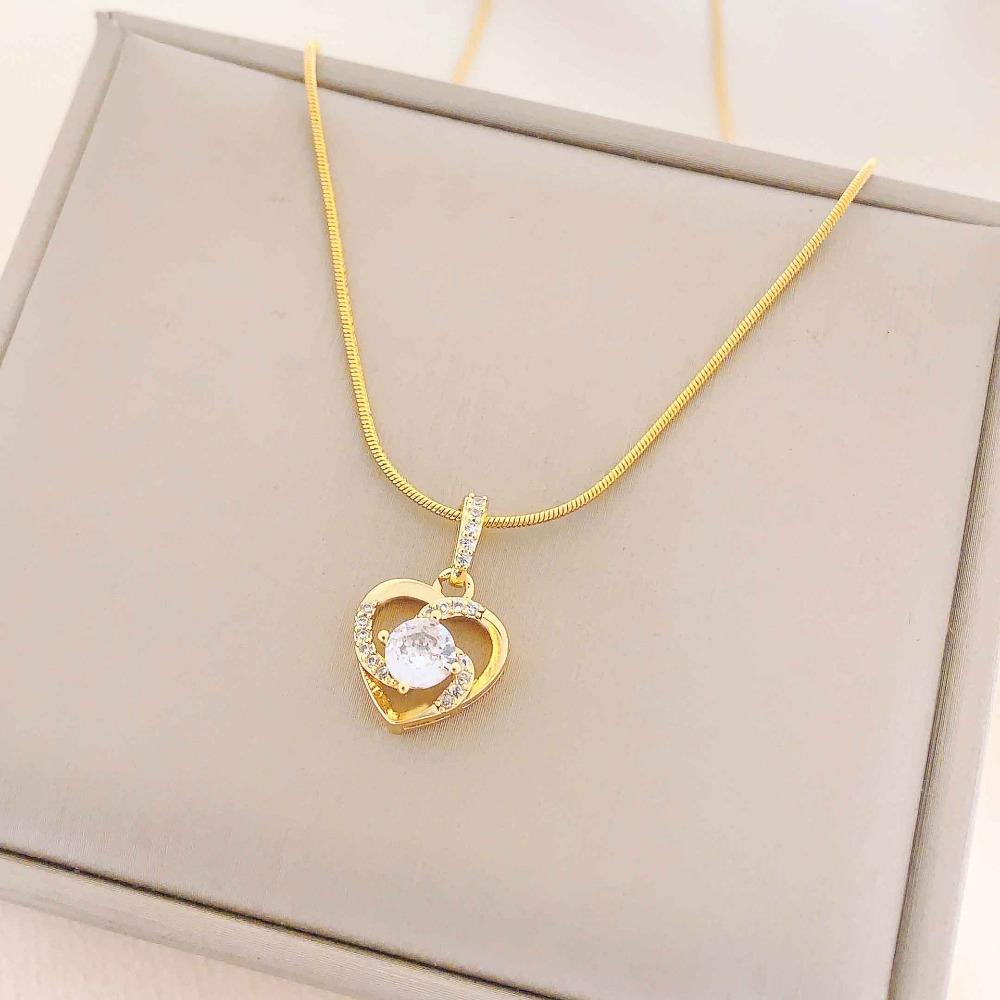 Necklace Women Do Not Fade Summer Small Cute Temperament Titanium Steel Necklace Versatile High-end Jewelry Simple Collarbone Chain