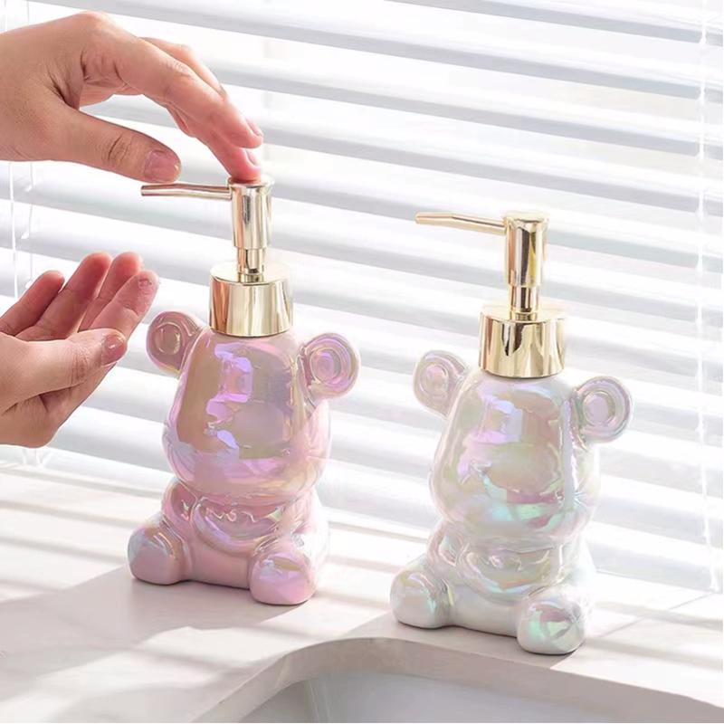 Ceramic Art Cartoon Bear Lotion Bottle, Bathroom Accessories, Household Shower Gel, Sub Packaging Bottle, Luxury Shampoo Bottle