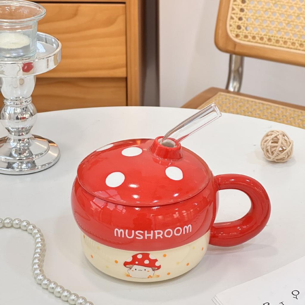 Cute Mushroom Ceramic Straw Cup, High-value Souvenir, Mug for Girlfriends, Couples, Water Cup with Lid