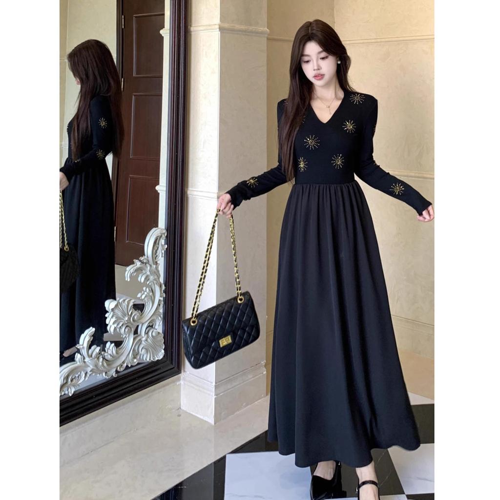 French temperament black long-sleeved dress women's autumn new waist and thin long bottom t-shirt skirt