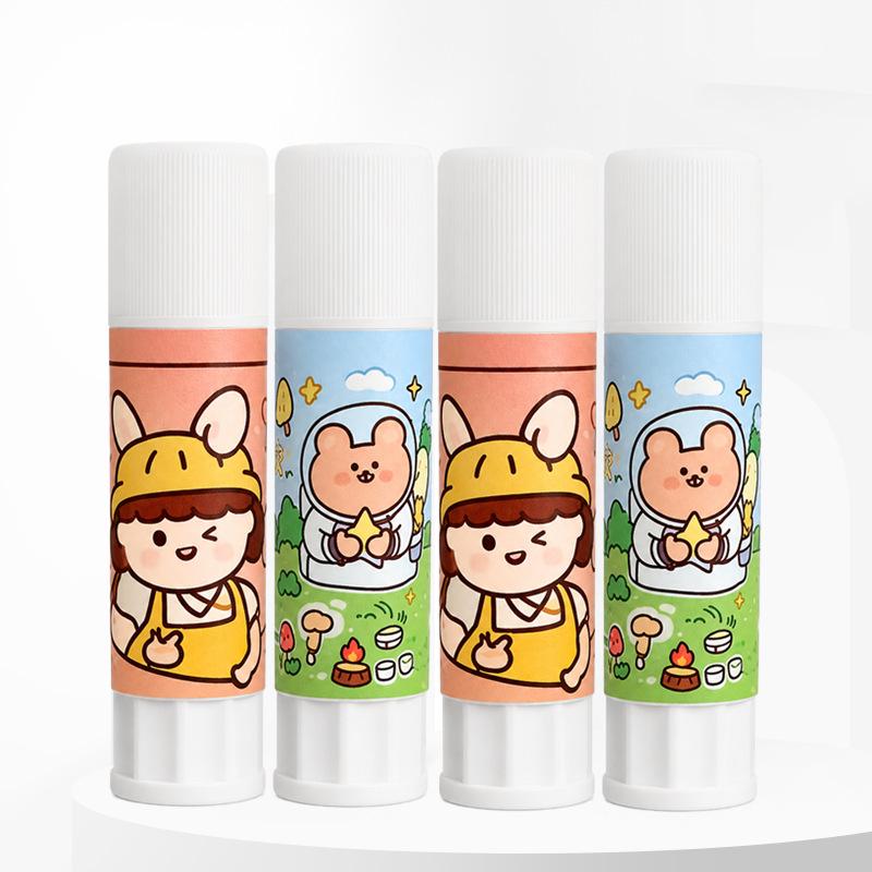 High Viscosity Creative Cartoon Glue Stick: Cute, Solid, Eco-Friendly for Office, Student, or Children's Handmade Craft Stationery