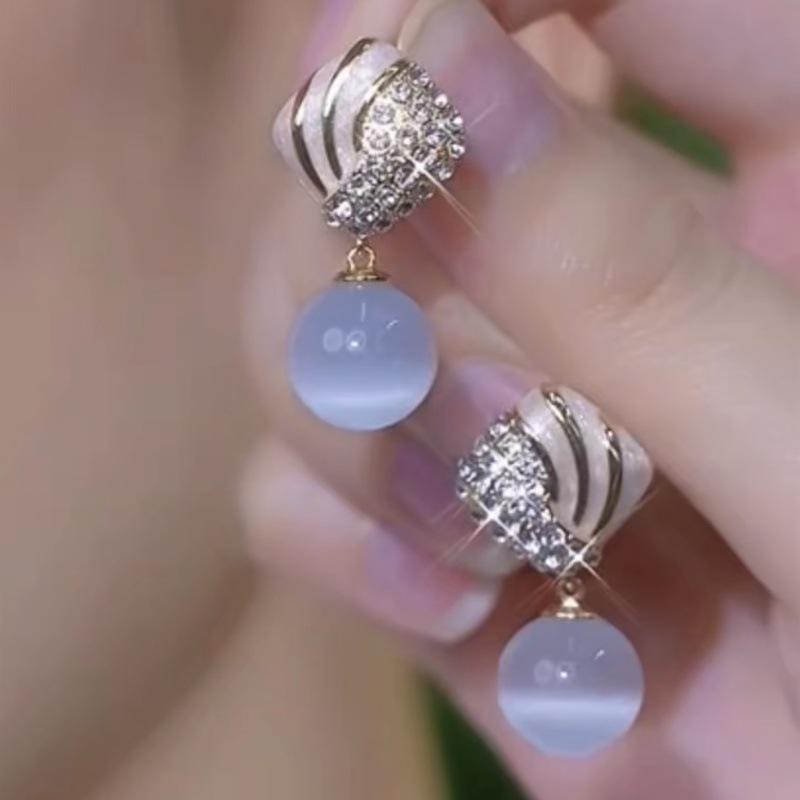 Geometric Beaded Round Drop Earrings – 2025 New High-End Exquisite Niche Style for Women