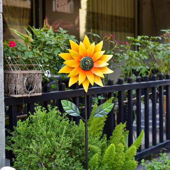 Sunflower Windmill Garden Stake Ornaments Outdoor Metal Wind Spinner Garden Patio Decoration for Garden Yard Patio Decor