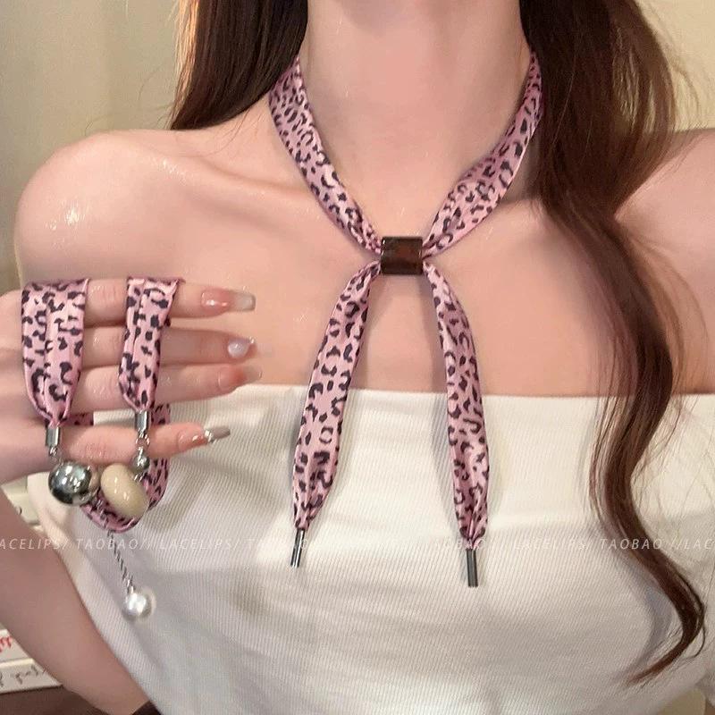 Maillard leopard print fabric flower silk scarf necklace women's new unique pull temperament scarf sweater chain