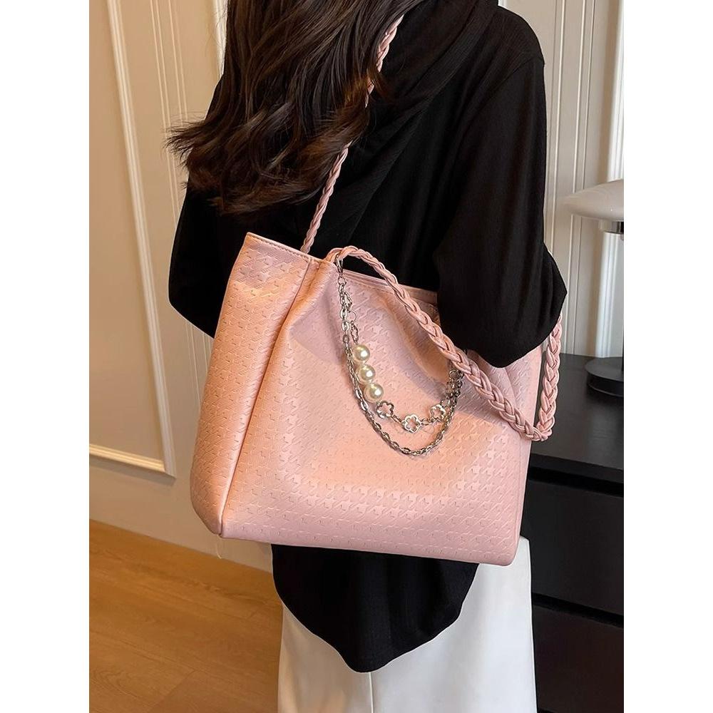 Wholesale large-capacity bags Women's versatile shoulder bag chain Student class bag Commuter tote bag Women's shoulder bag