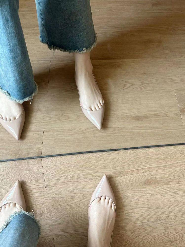 Design Sense Niche Spring and Autumn 2025 New Pointed Head Light Mouth Flat Shoes French Bag Head Nude Non-slip Single Shoes