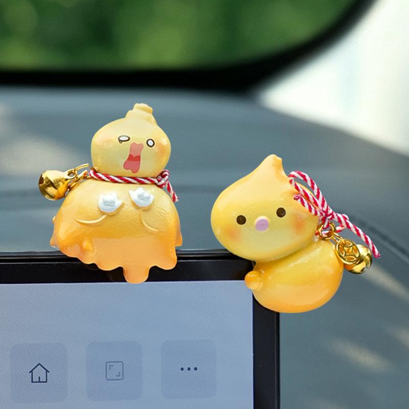 Xiao Fu Lu Car Reclining Figurine, Car Center Console Display Screen, Desktop Decoration, Office Desktop Ornament