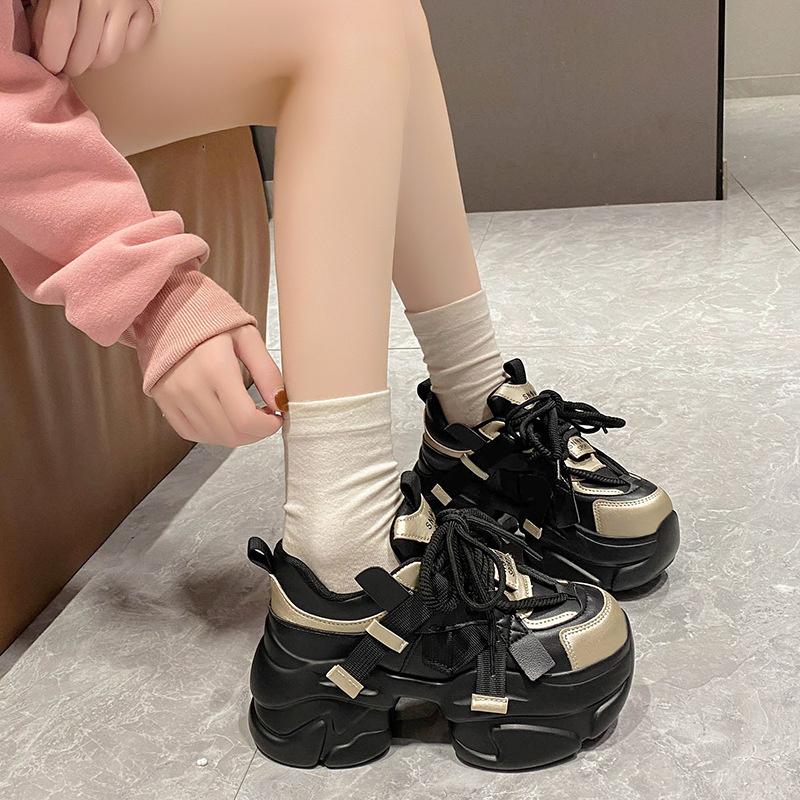 2025 New Soft Sneakers Woman Female Fashion High Increasing Ladies Trainers Chunky Sneakers Woman