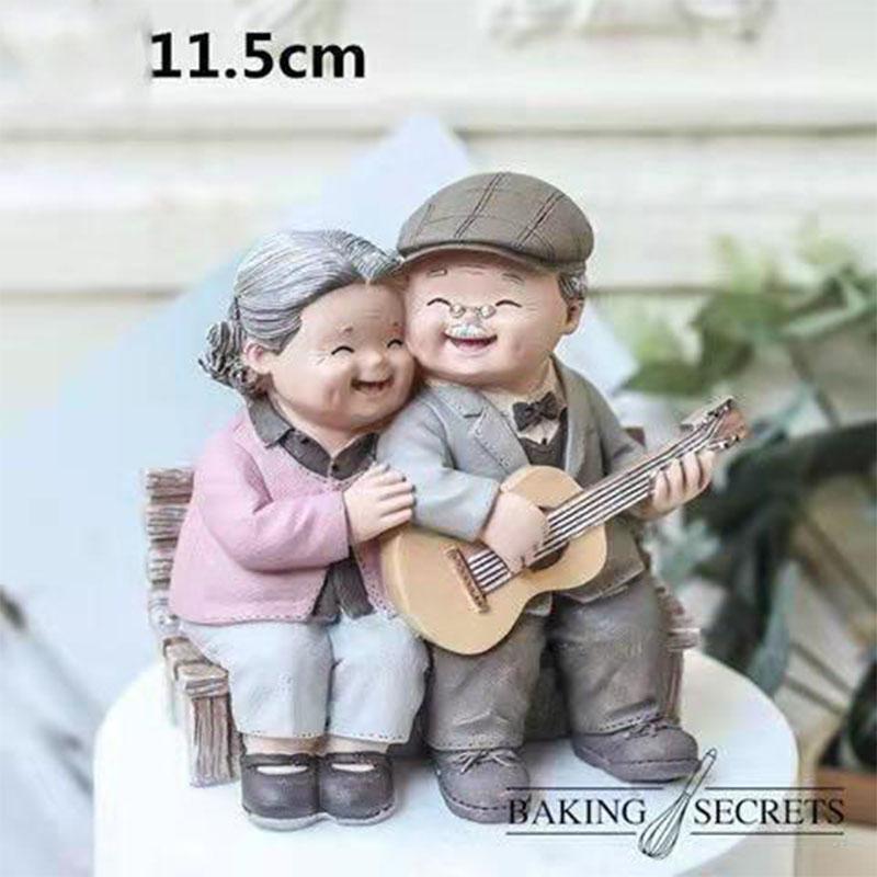 Barbarei-Valentinstag-Sweetheart-Liebhaber bleiben zusammen und überreichen ein Geschenk