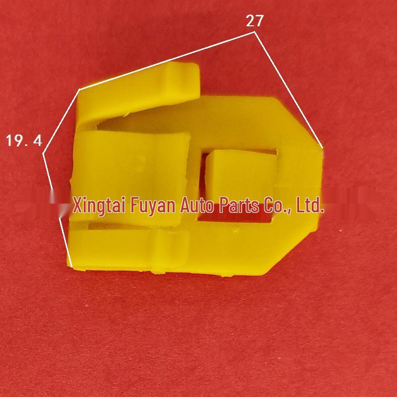 Honda Universal Snap Fastener: Yellow & Blue Trim Clips