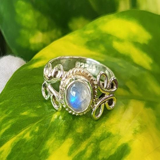 Natural Rainbow Moonstone Hand Made 925 Sterling Silver Ring Size  5.5 US A12