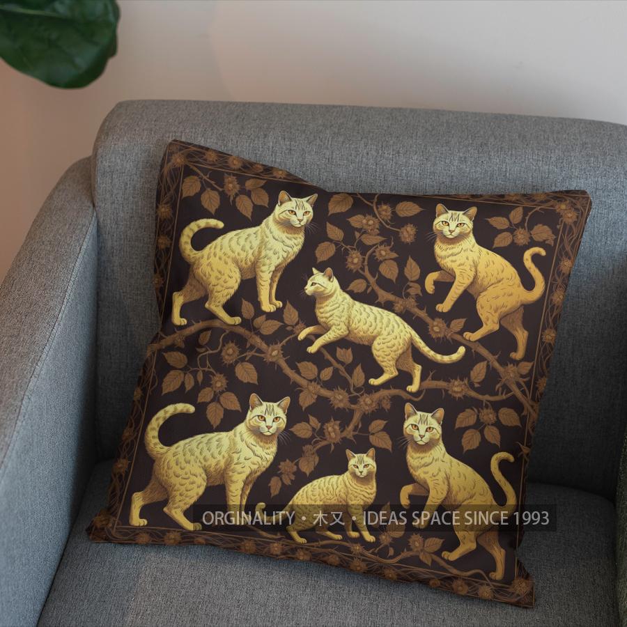 2D Golden Cats On Branches Patterned Pillow Cover Pattern Cushion Cover Suitable For Sofa Bedroom Car Pillow Cover