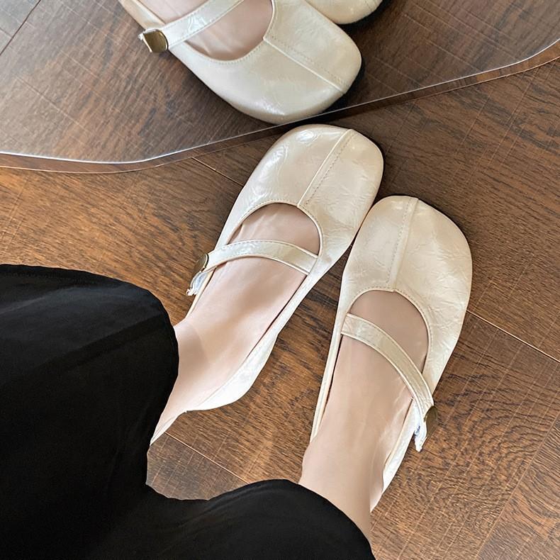 French New Round Head Ballet Single Shoes Women's 2025 Soft Sole Spring and Autumn Flat Bottom Mary Jane Shoes Versatile Evening Doudou Shoes