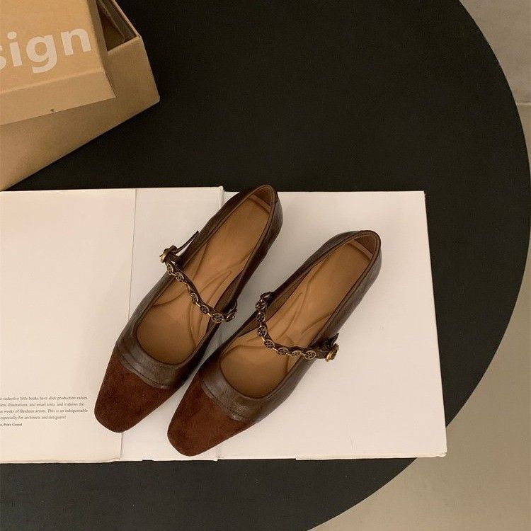 

Thick heel chain pointed Mary Jane women s shoes spring and autumn 2025 new low heel light mouth word with retro single shoes 40 светло-коричневого