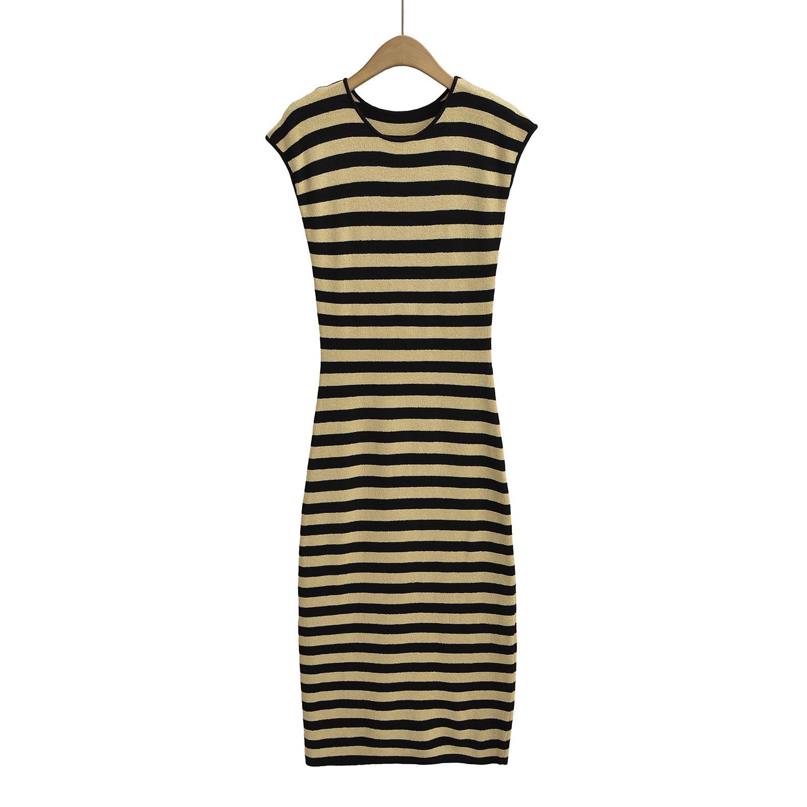 

Women s Spring 2025 Striped Slim Fit Knit Dress L