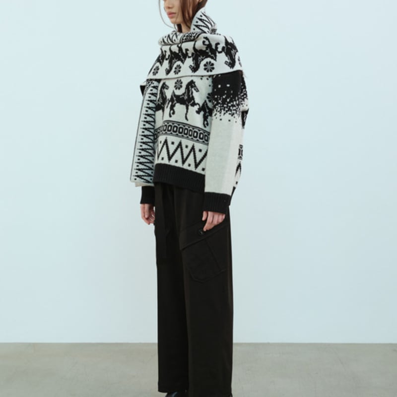 MOONSWARD black & WHITE CLASSIC PATTERN MUFFLER