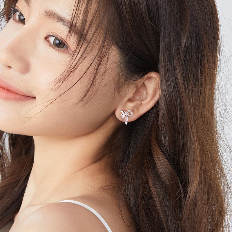 Asymmetrical Bow Stud Earrings Women's Summer French Simple Light Luxury Niche Design Water Drop Earrings
