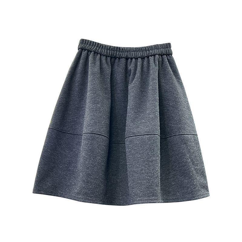 Gonna di lana grigia a trapezio di media lunghezza da donna - Collezione Autunno/Inverno 2026