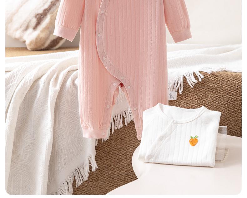 Unisex Pure Cotton Newborn Long Sleeve Bodysuit for Spring and Autumn