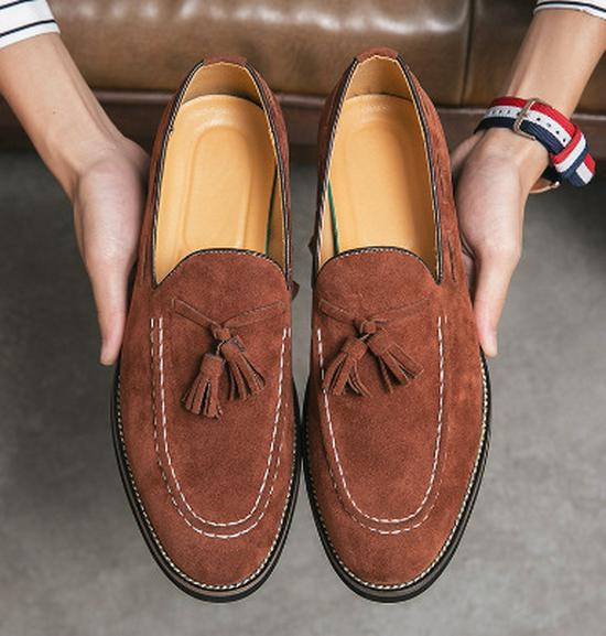Men s Korean-Style Tassel Suede Loafers - Trendy British Slip-on Moccasins 43