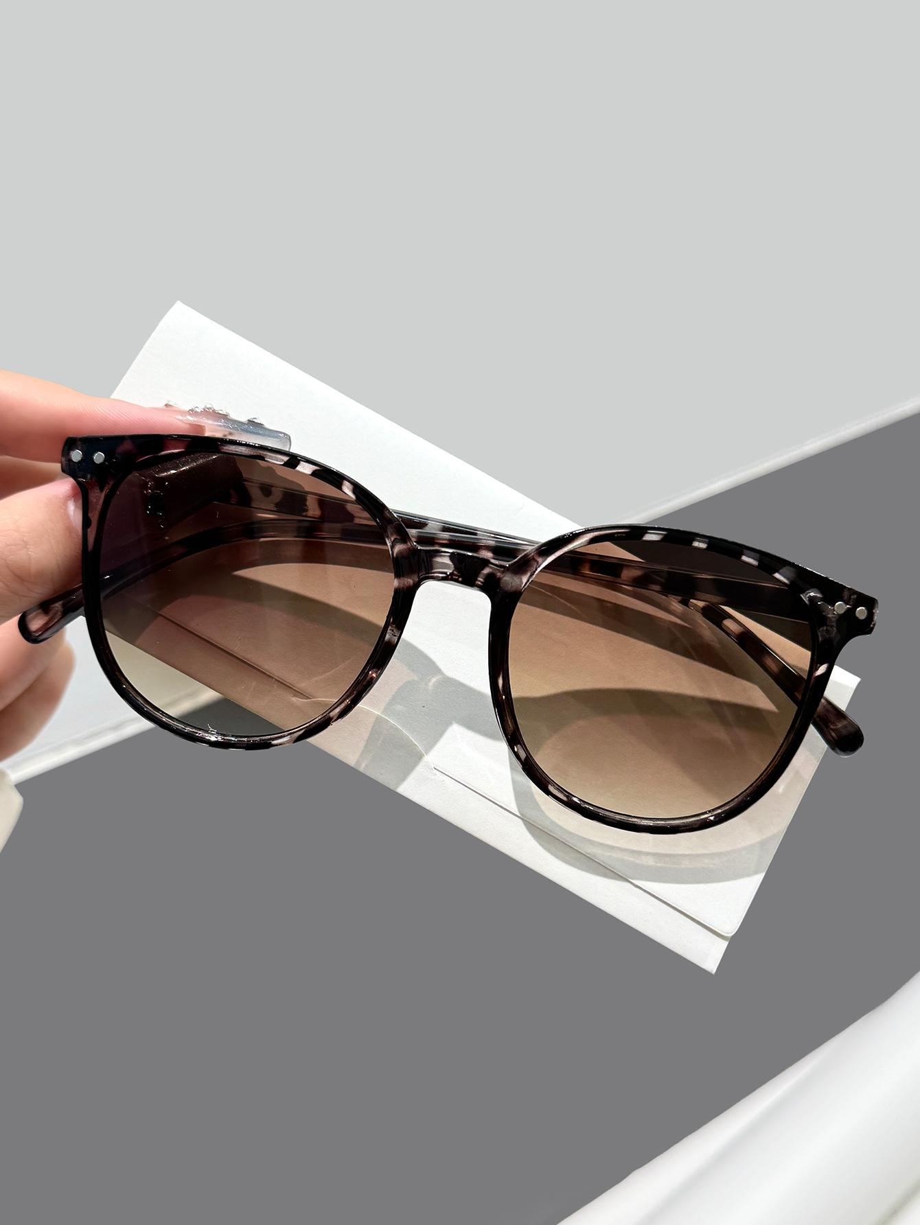 

1Pc Fashionable Casual Simple Personality Round Frame Sunglasses Bean Flower Frame/Metal Stud Design Fashionable Outfit Party