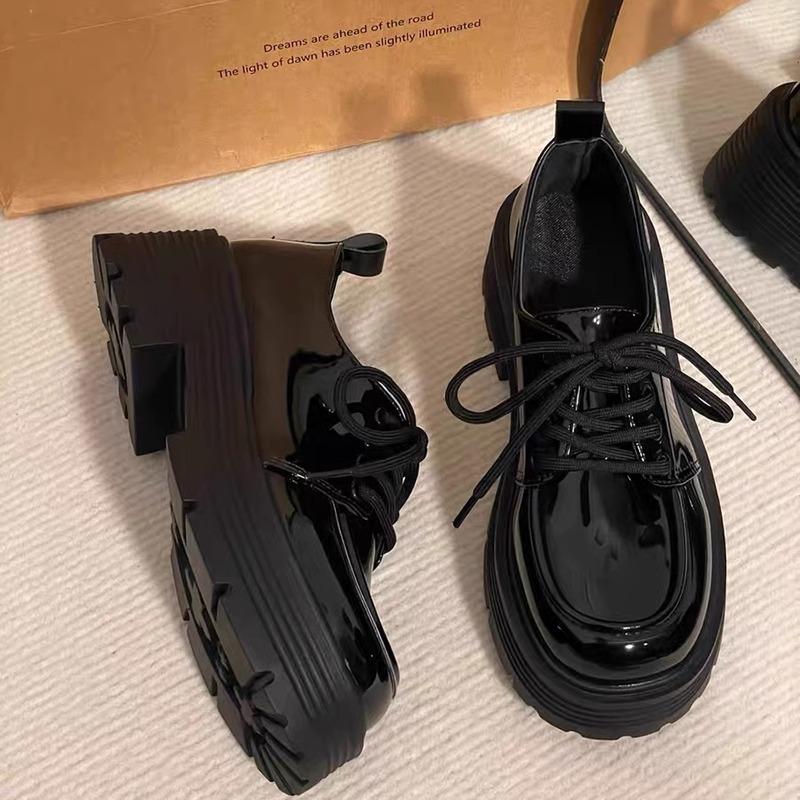 2025 spring and autumn black platform versatile lace-up small leather shoes women's new retro British style Japanese jk single shoes