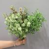 Decoração de casa – Flores e coroas artificiais