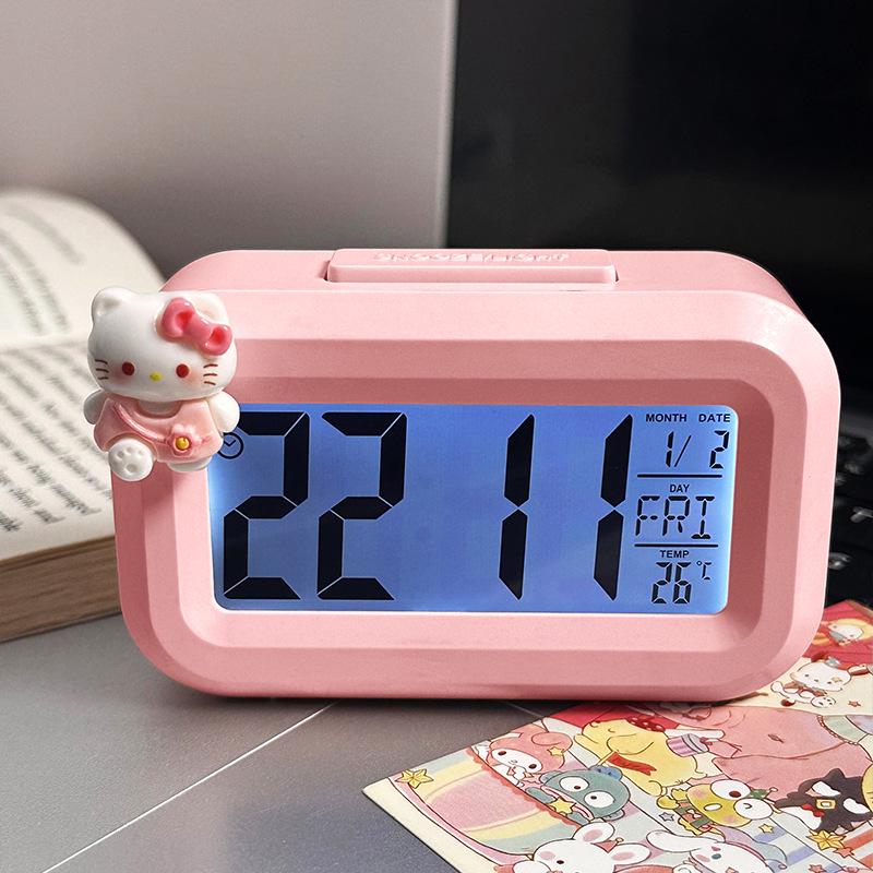 Luminous Cute Beaver Alarm Clock - Multifunctional Silent Desktop Clock with Timer for Dorms and Bedside.