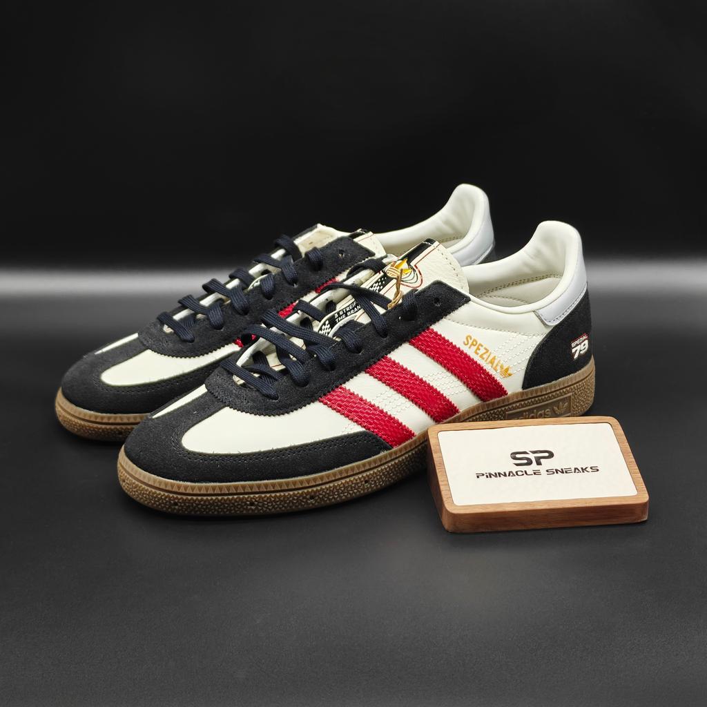 adidas HANDBALL SPEZIAL Športové topánky Unisex JQ8735