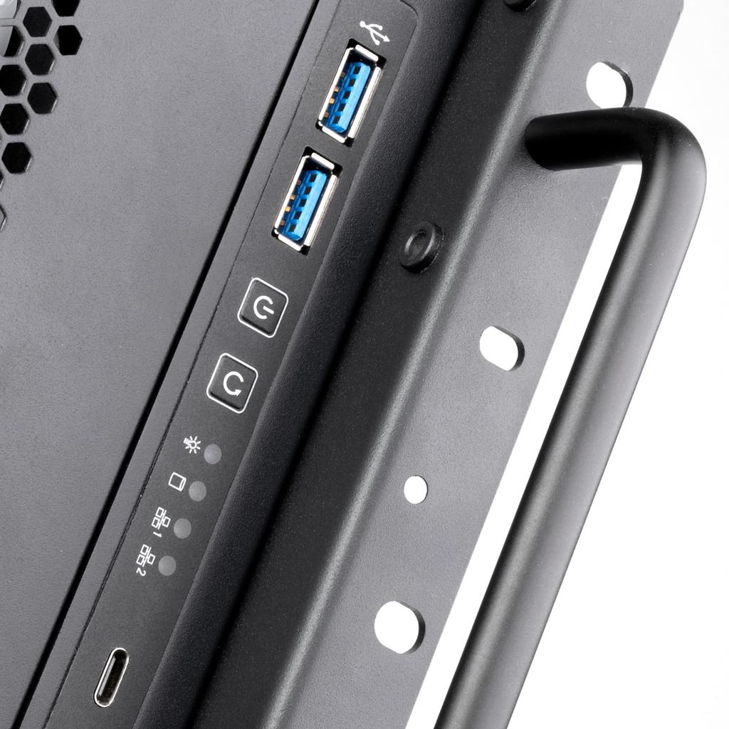 SilverStone 6U stativmontert koffert med dobbel PSU-kompatibilitet og trippel 360 mm radiatorstøtte SST-RM600