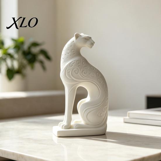 Luxury Desktop Art Decoration 3D Printed Hollow Leopard Figurine, Modern Abstract Cheetah Sculpture Contemporary Room Ornament for Desk Shelf,
