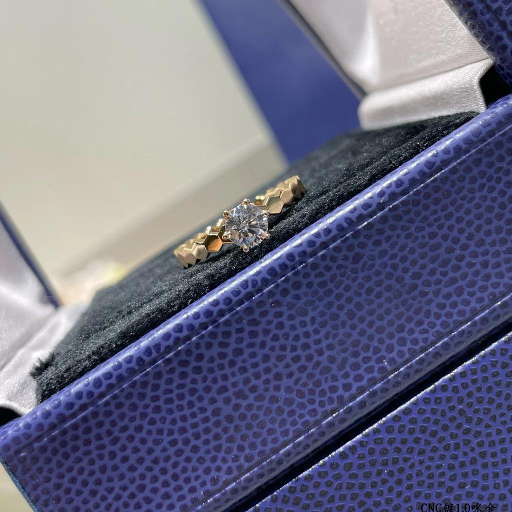2024 New Hot Brand Vintage Women's Rings Luxury Jewelry For Women Honeycomb Designer Fashion Pure 925 Silver Lady Party Rings