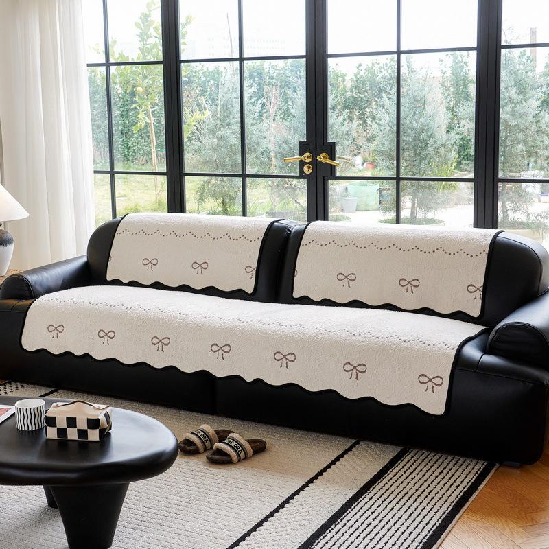 

Sofa Cushion New Four-Season Universal Cream Wind Non-Slip Straight Row Seat Cushion One-Piece Leather Sofa Cover Towel 90*70cm