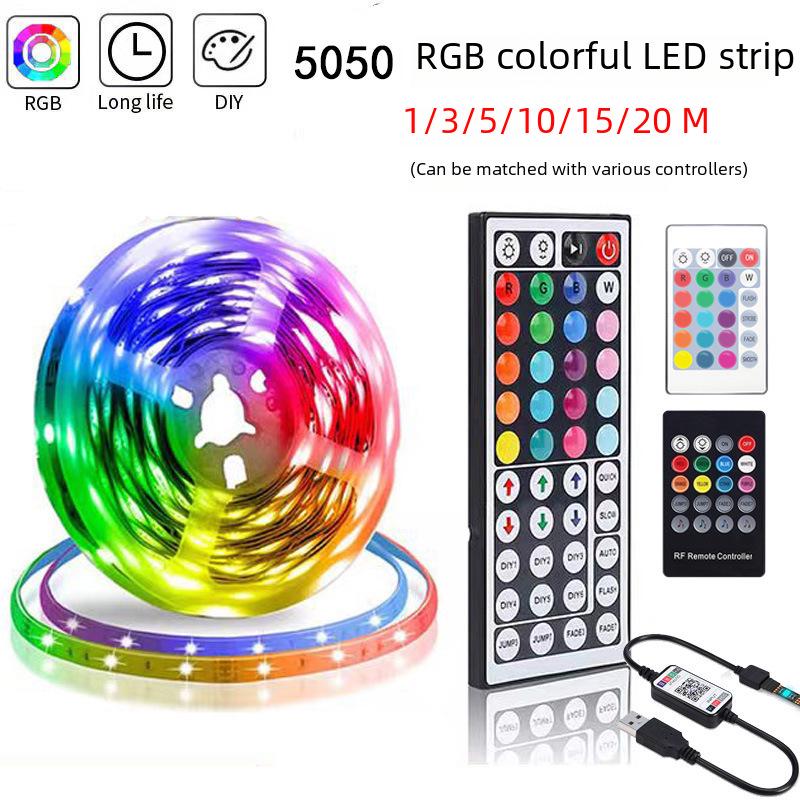 Striscia LED RGB 10m/20m, Controllata tramite Bluetooth e Telecomando a Infrarossi, 5V 5050, Perfetta per Decorazioni Colorate di Sfondo.