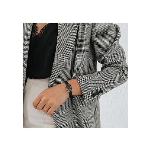 [Official Shop / 2-Year Warranty / Official Import] Daniel Wellington DW Women's Quadro Watch, 20x26mm, Pressed Ashfield RG Black. This square watch i