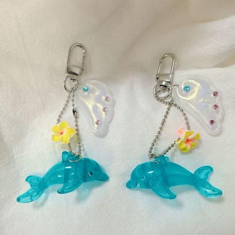 Vintage Y2K Korean Dolphin Keychain Cute Cartoon Pendant for Schoolbag Hanging Decor Holiday Souvenir Gift
