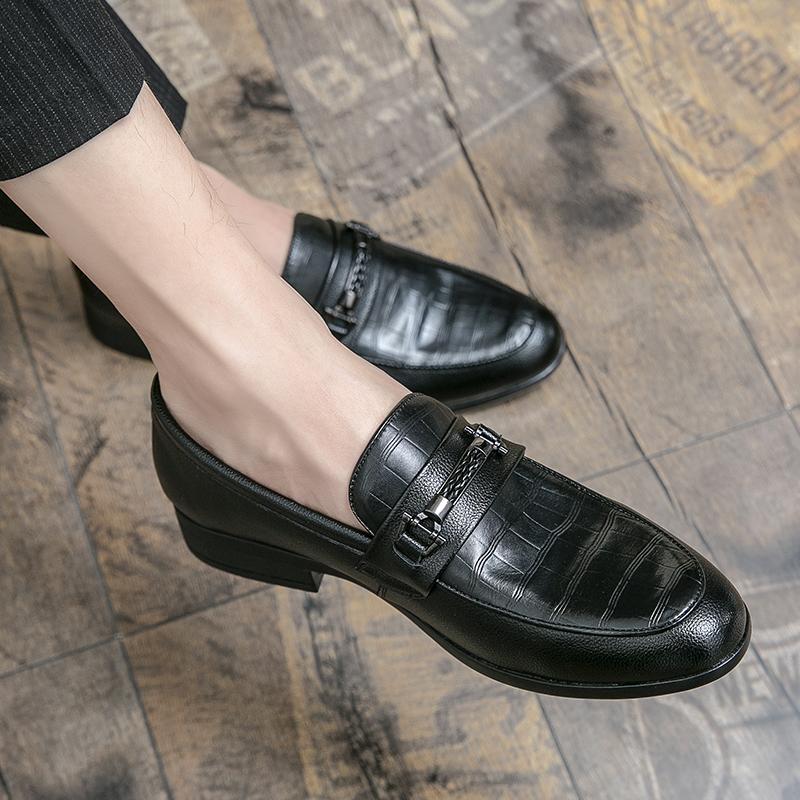British Men'S Dress Shoes  High Quality Business Brogues Men Shoes Black Formal Leather Wedding Leather Shoes For Men