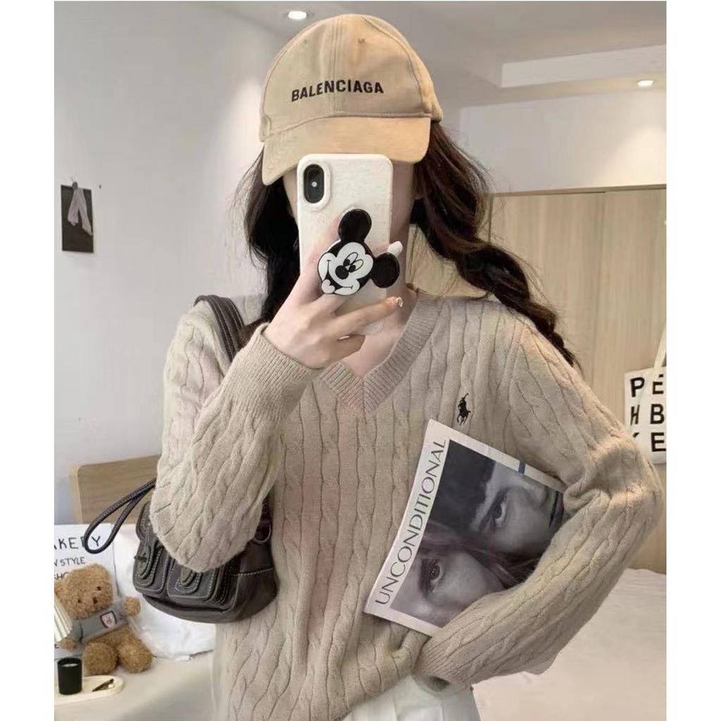 V-neck Long-sleeved Women's Early And Winter Retro Embroidered Knitted Top Inner Wear Outer Wear Pullover Cable Sweater